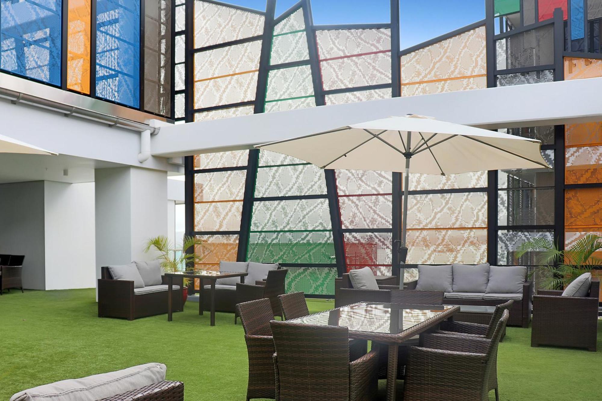 Crowne Plaza Residences Port Moresby By Ihg Exterior photo
